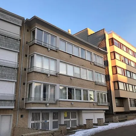 Beach Apartment דירה